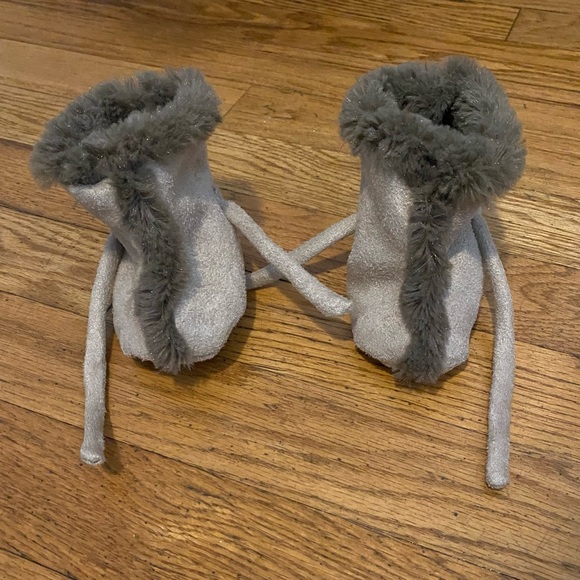 Baby Moccasins Fur Boot Booties Soft Crib Shoes Winter Furry Slippers Size 3 - Picture 8 of 8